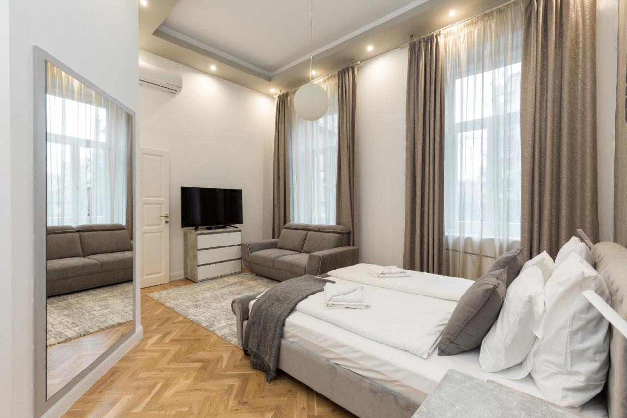 City Center Grand Luxury W 2Br/2Bt Budapest Kültér fotó